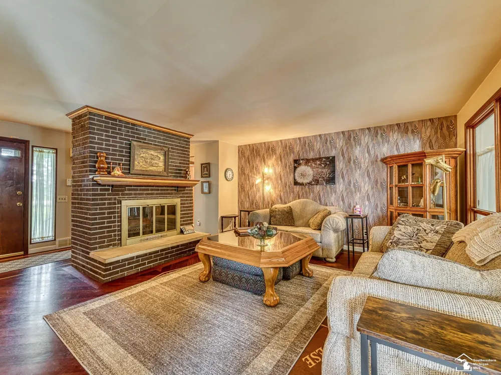 10680 Haggerman Road Berlin Charter Township, MI 48179