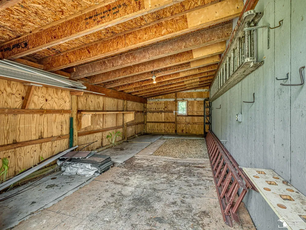 10680 Haggerman Road Berlin Charter Township, MI 48179