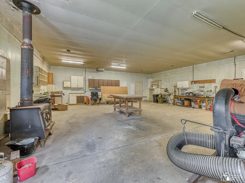 10680 Haggerman Road Berlin Charter Township, MI 48179