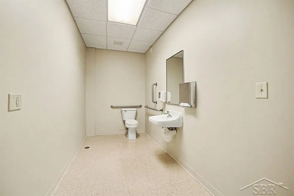 2524 W Wackerly Street Midland City, MI 48640