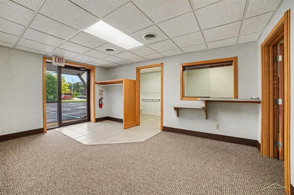 2528 W Wackerly Street Midland City, MI 48640
