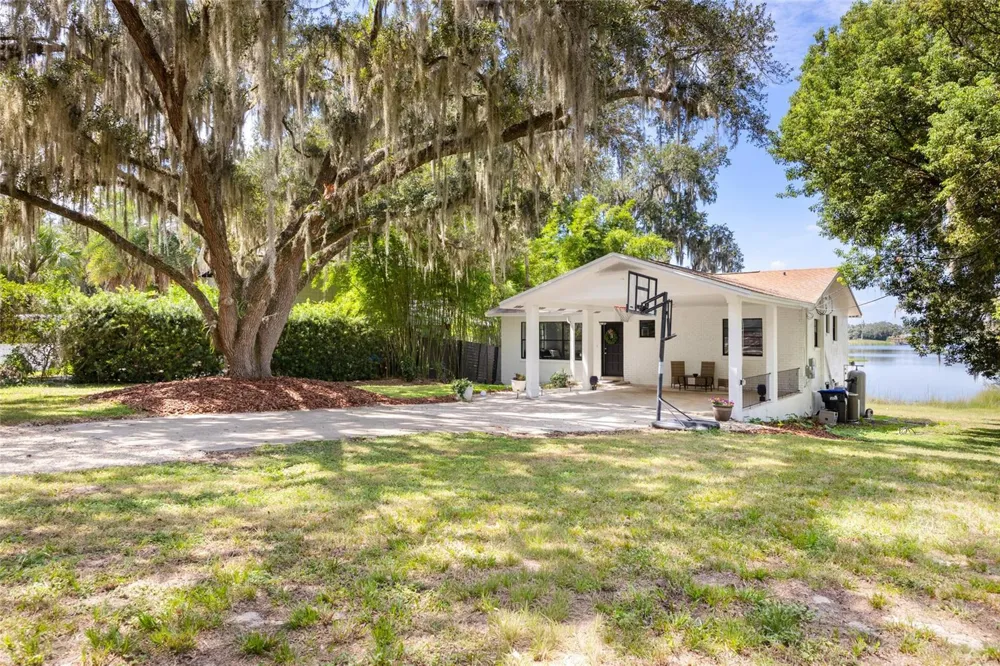 38 LIVE OAK ROAD Winter Garden, FL 34787