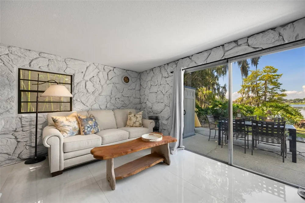 38 LIVE OAK ROAD Winter Garden, FL 34787