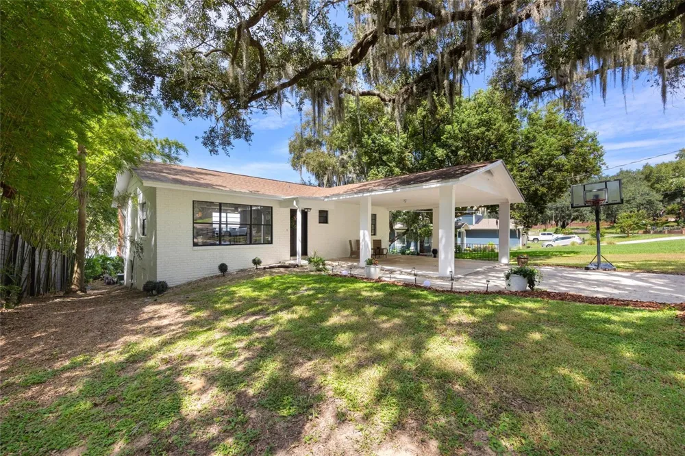 38 LIVE OAK ROAD Winter Garden, FL 34787