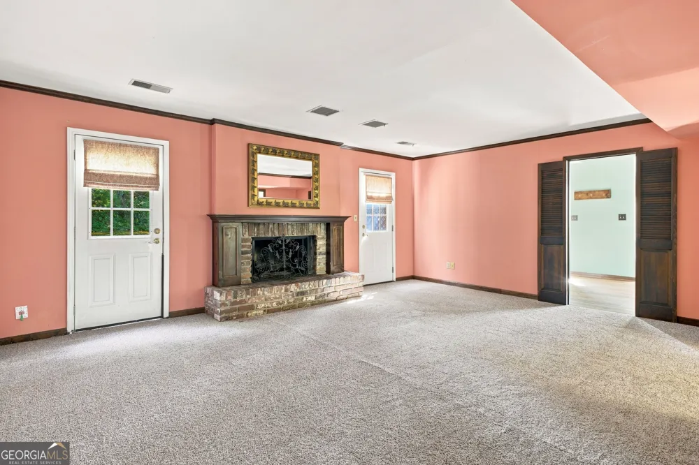 102 Valley Brook DR SE Rome, GA 30161