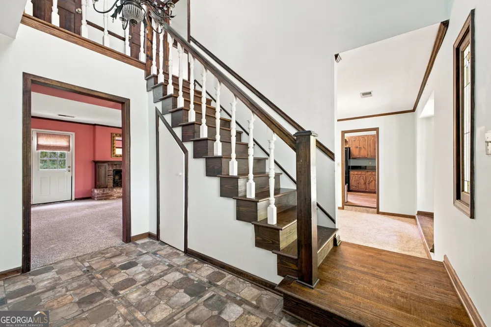 102 Valley Brook DR SE Rome, GA 30161