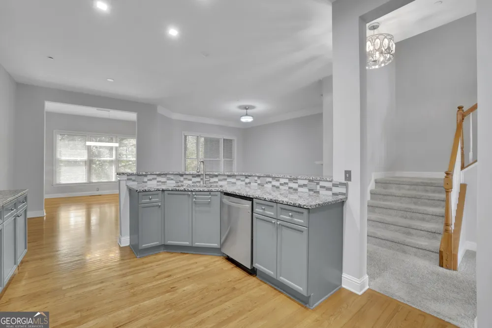 1286 Creekside TER SE Smyrna, GA 30082