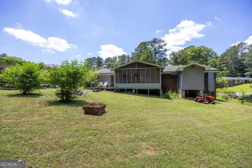4685 Seward RD Powder Springs, GA 30127