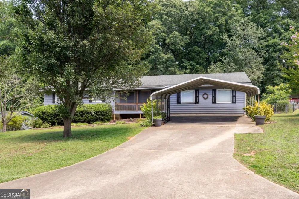 4685 Seward RD Powder Springs, GA 30127