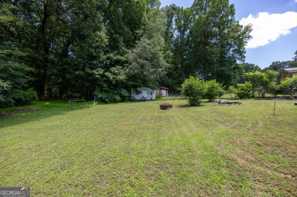 4685 Seward RD Powder Springs, GA 30127