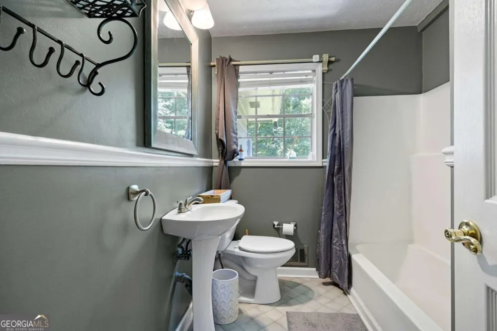 4685 Seward RD Powder Springs, GA 30127