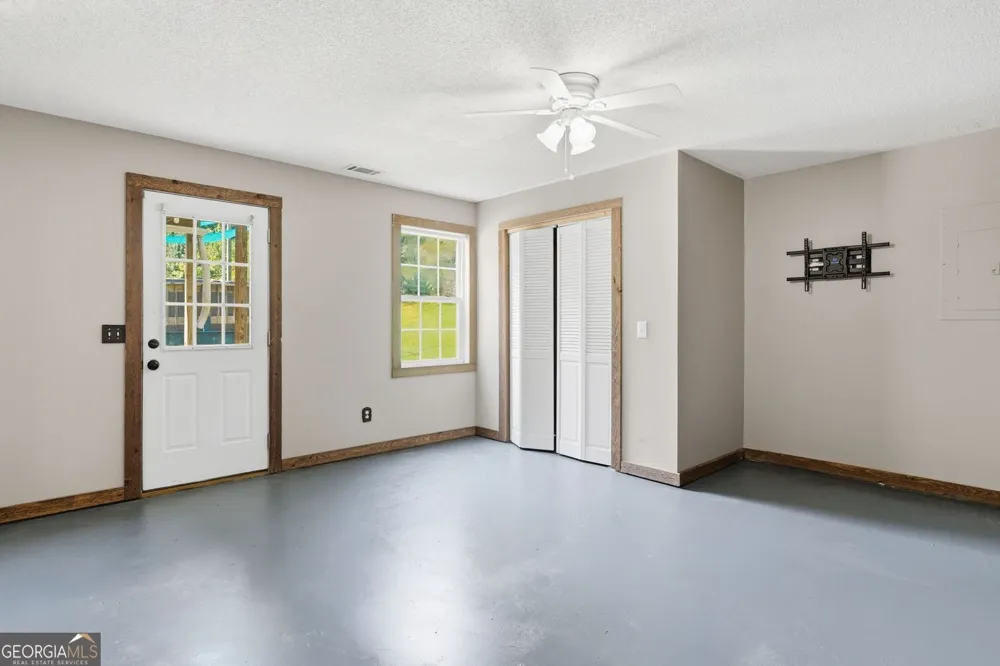 215 Cherokee Springs WAY Woodstock, GA 30188