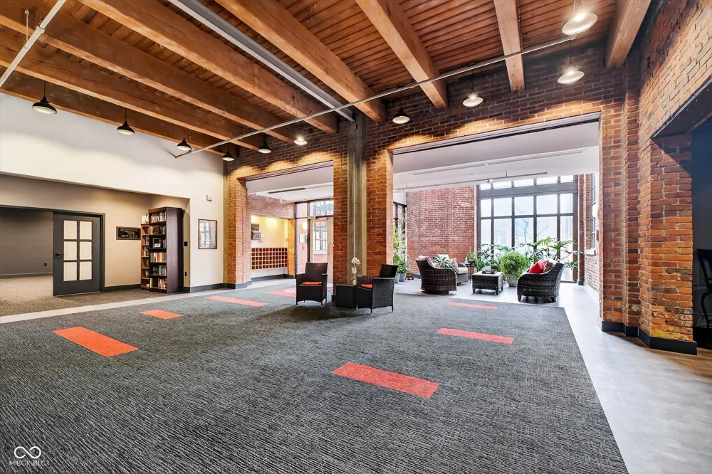 430 Park Avenue #309 Indianapolis, IN 46202