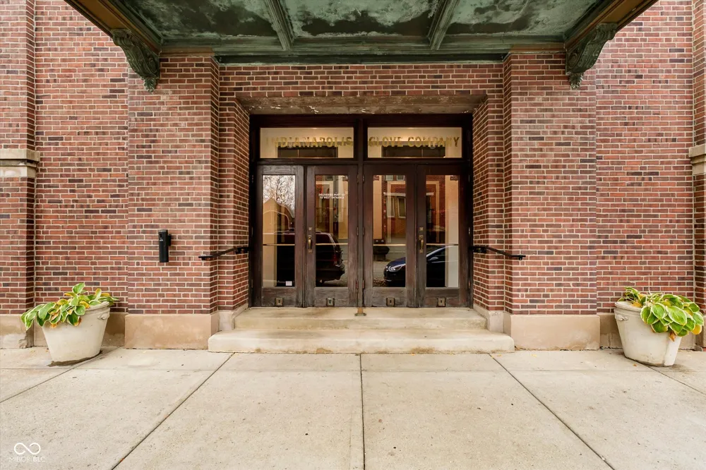 430 Park Avenue #309 Indianapolis, IN 46202