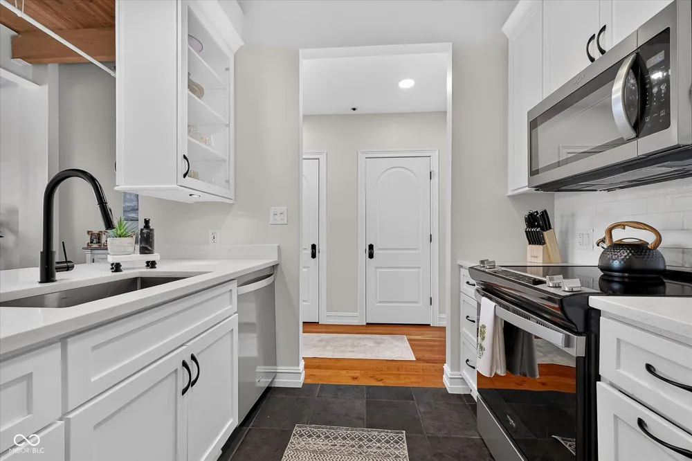430 Park Avenue #309 Indianapolis, IN 46202