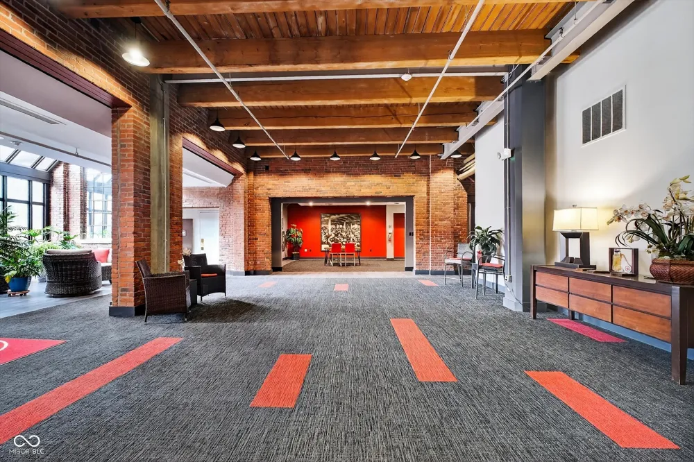 430 Park Avenue #309 Indianapolis, IN 46202