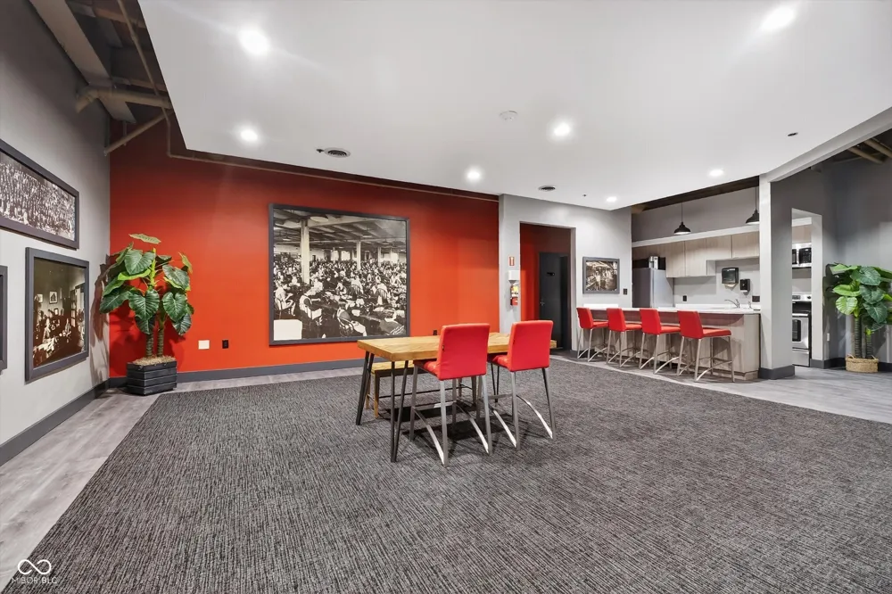 430 Park Avenue #309 Indianapolis, IN 46202