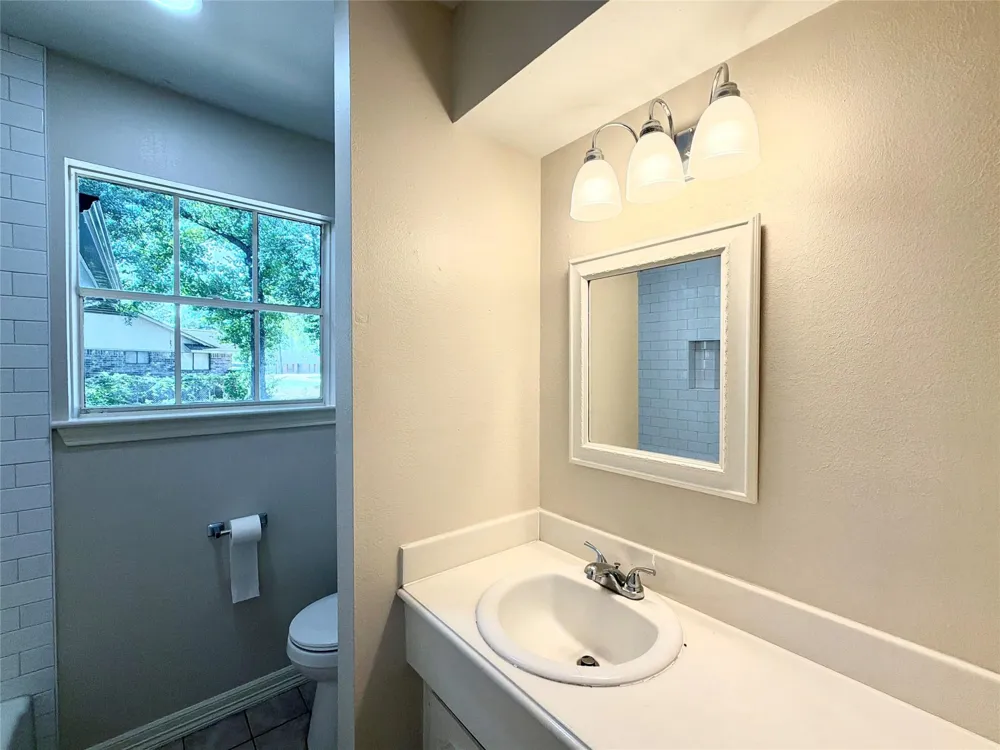 3427 Dovie Drive Spring, TX 77380