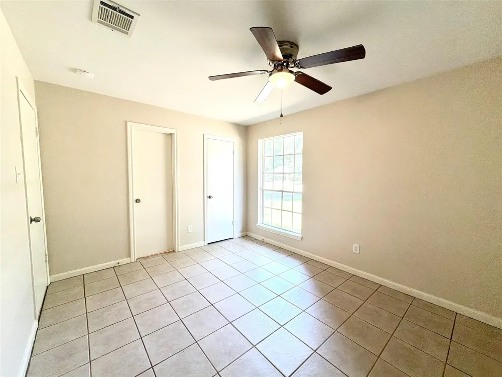 3427 Dovie Drive Spring, TX 77380