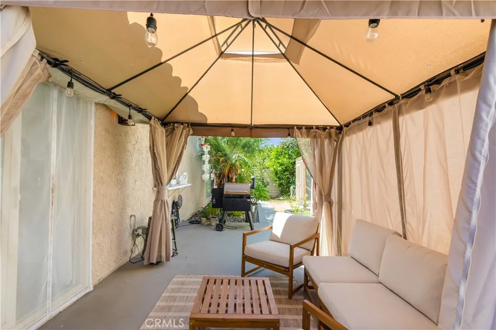 1412 Blossom Circle Upland, CA 91786