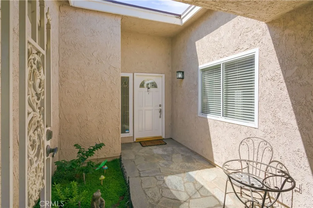 1412 Blossom Circle Upland, CA 91786