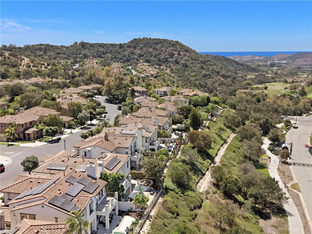 39 Via Armilla San Clemente, CA 92673
