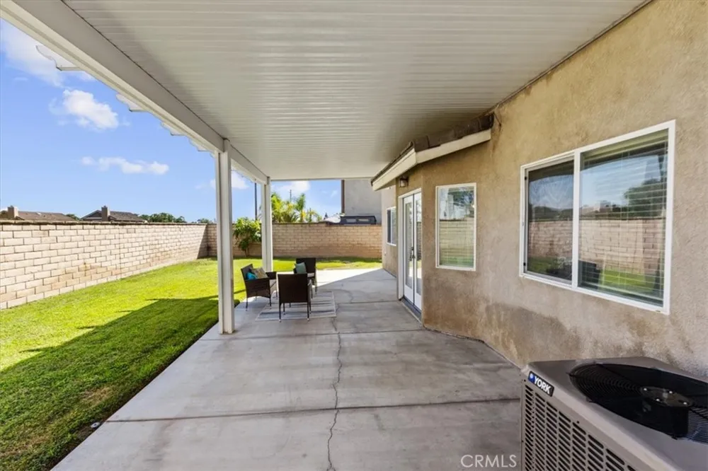 7905 Marshall Court Fontana, CA 92336