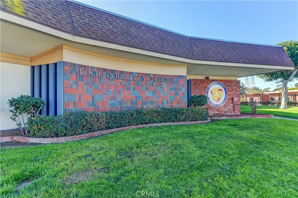8884 Thames River Fountain Valley, CA 92708