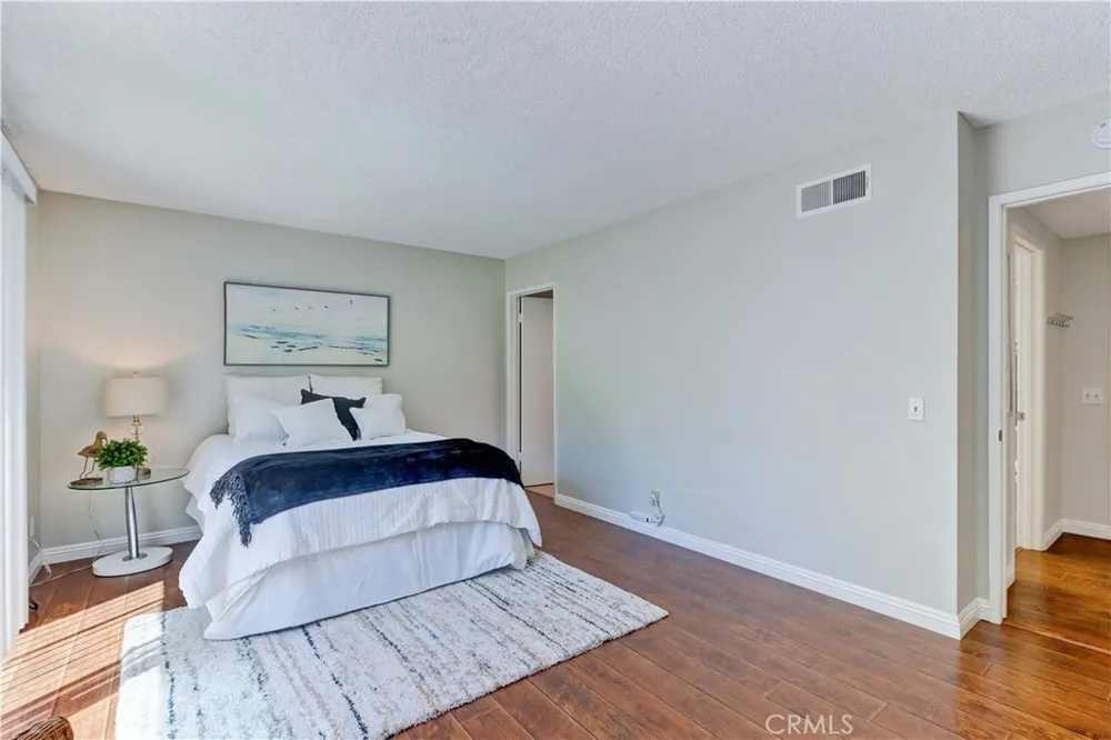 8884 Thames River Fountain Valley, CA 92708