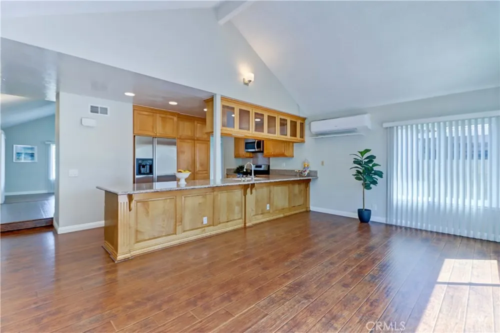 8884 Thames River Fountain Valley, CA 92708