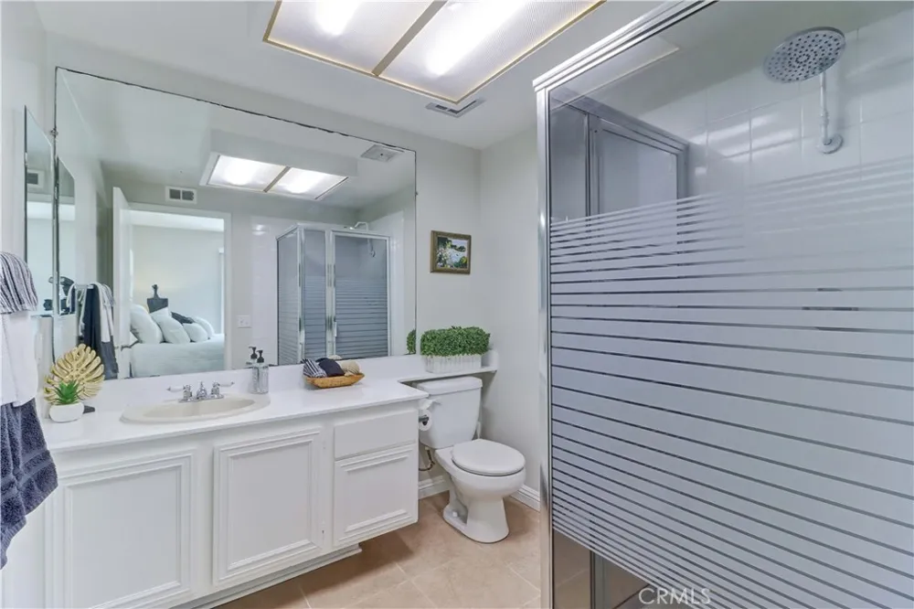 8884 Thames River Fountain Valley, CA 92708