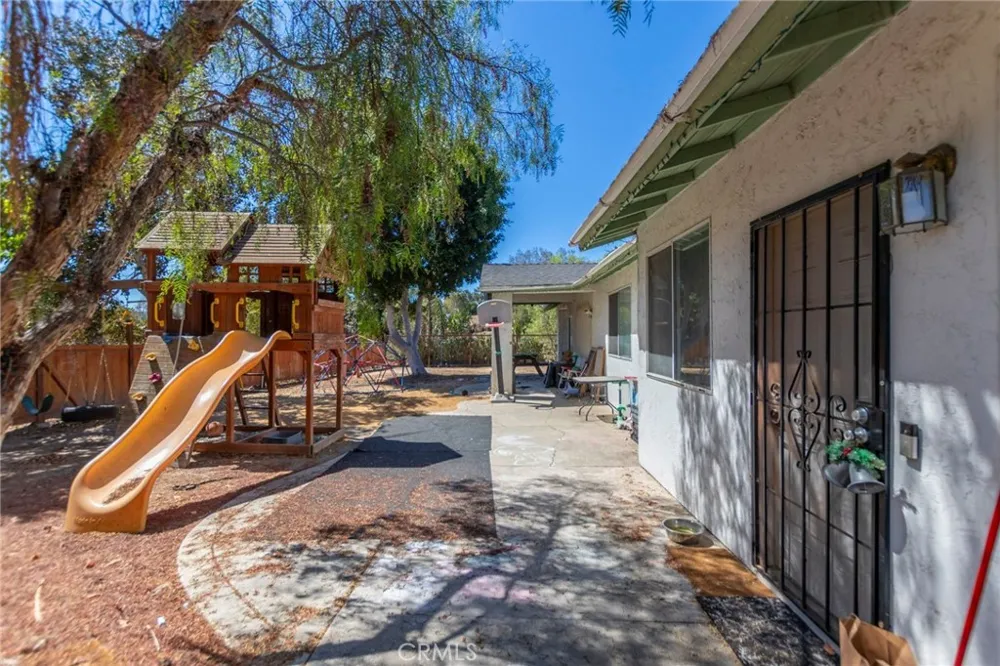 3503 La Mirada San Marcos, CA 92078