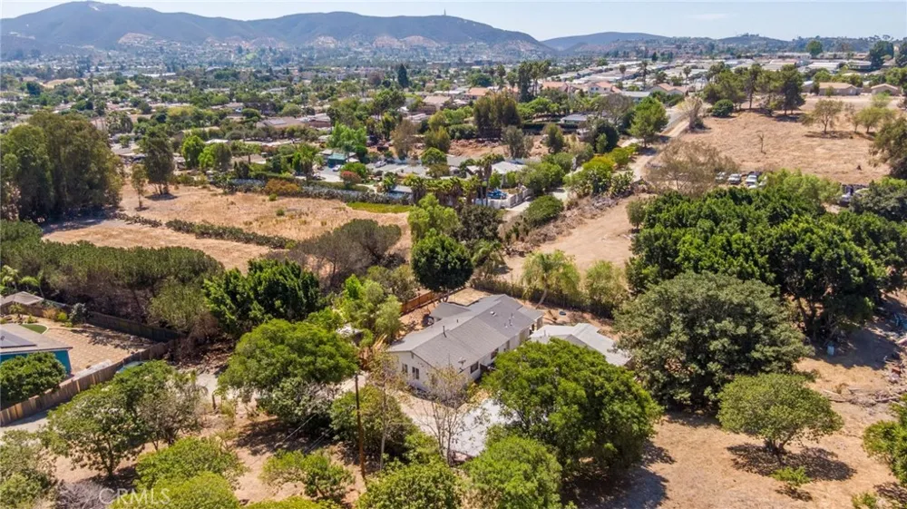 3503 La Mirada San Marcos, CA 92078