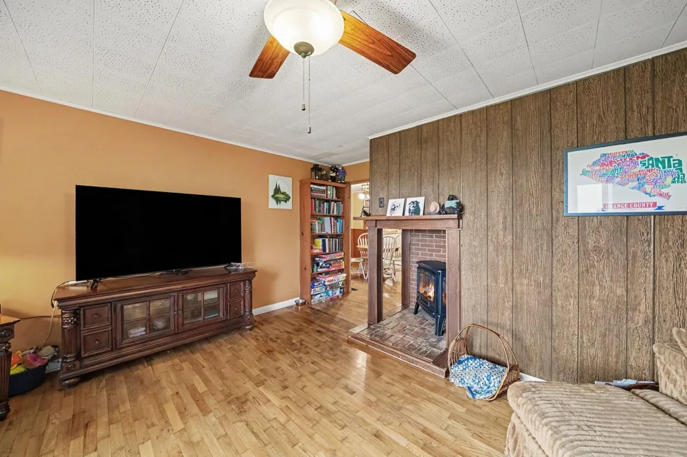 73271 County Road 380 South Haven, MI 49090