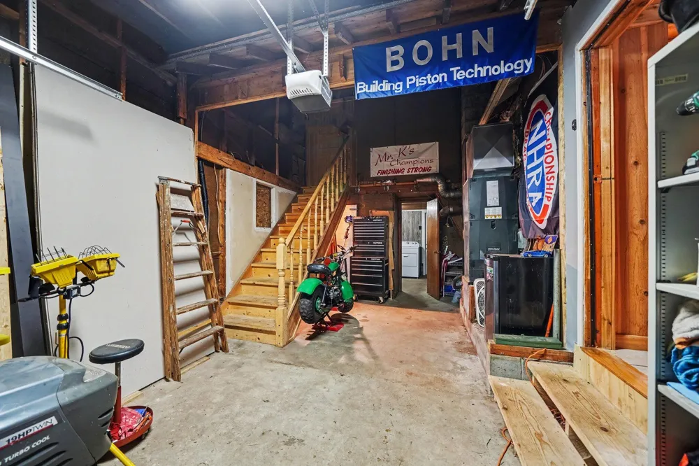 73271 County Road 380 South Haven, MI 49090