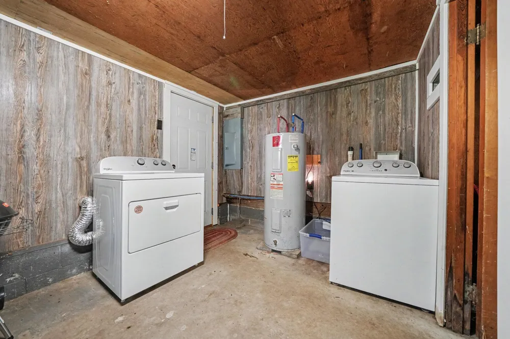 73271 County Road 380 South Haven, MI 49090