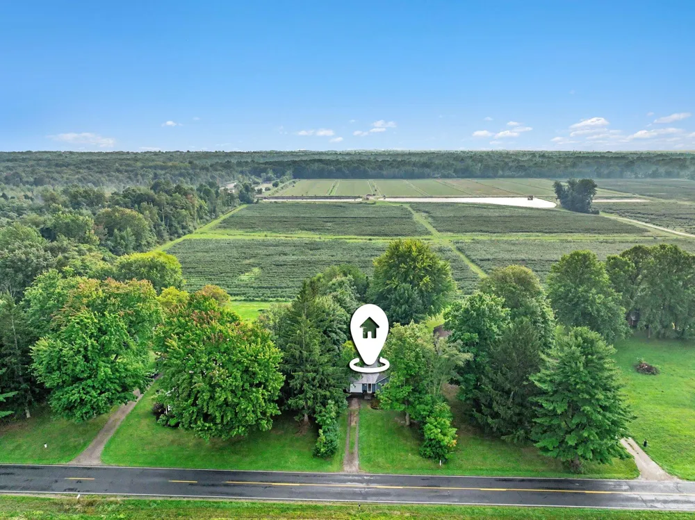 73271 County Road 380 South Haven, MI 49090