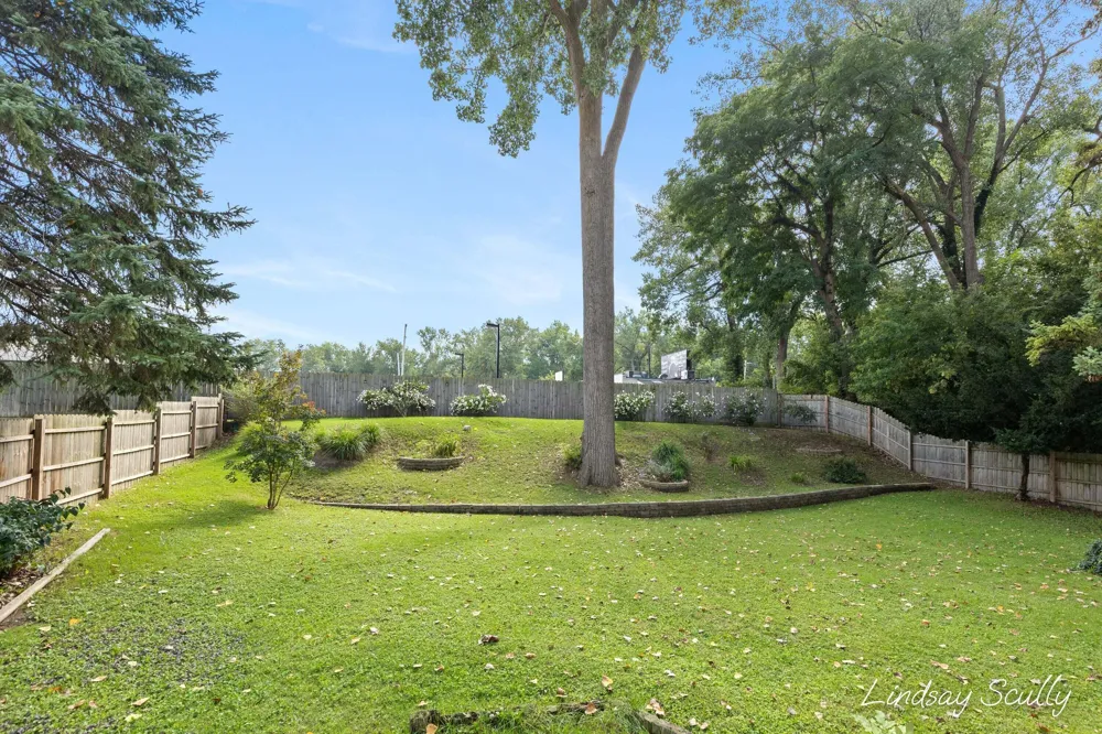 660 Everglade Drive SE Grand Rapids, MI 49507