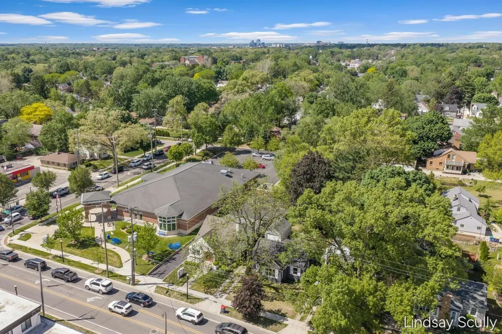 660 Everglade Drive SE Grand Rapids, MI 49507