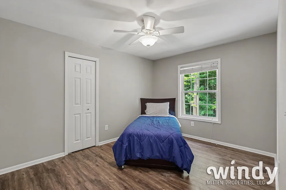 8589 Heron Court Watervliet, MI 49098
