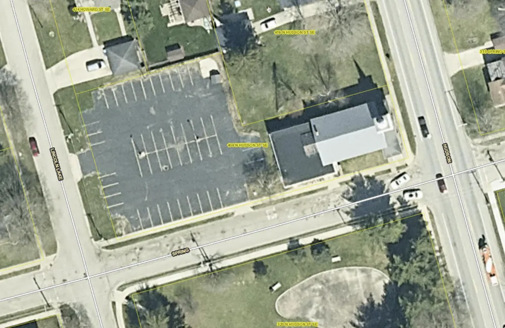 404 Hudson Street SE Lowell, MI 49331