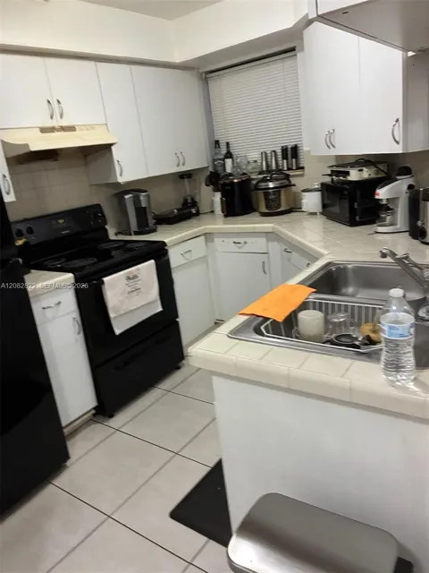 8305 SW 152nd Ave #A-103
