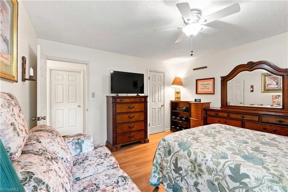 2558 Lovette Lane Graham, NC 27253