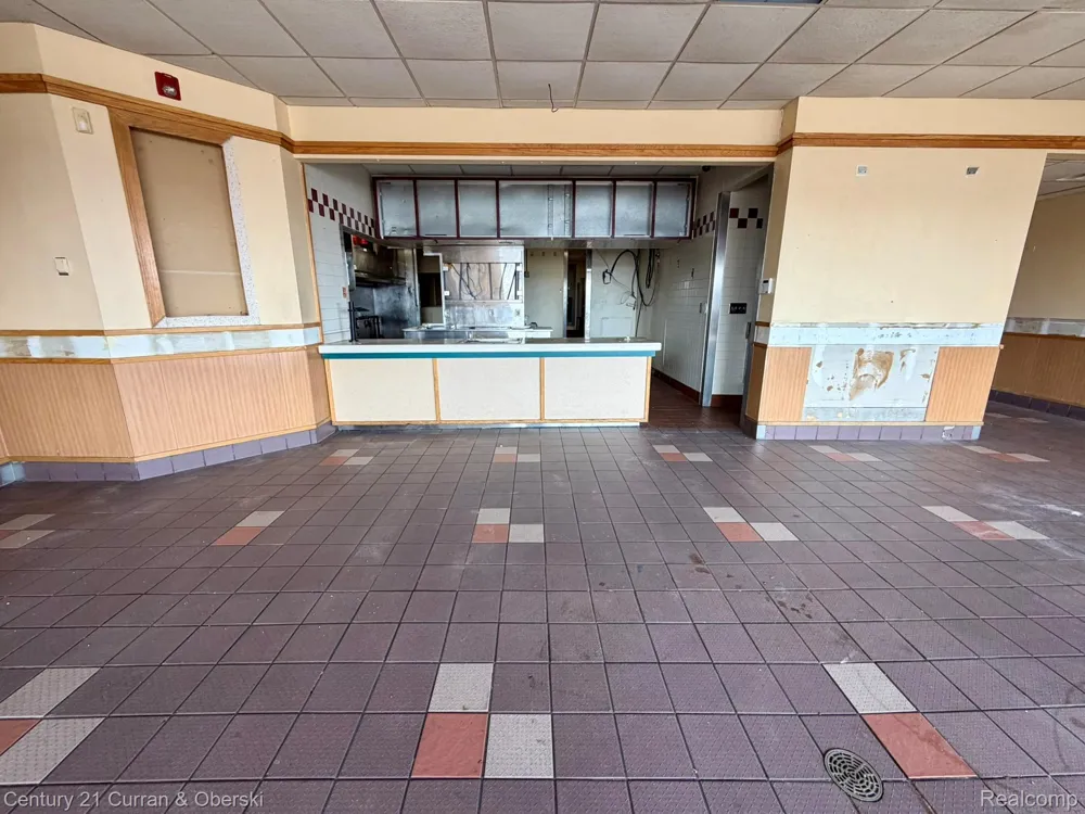 18902 Northline Road Southgate City, MI 48195