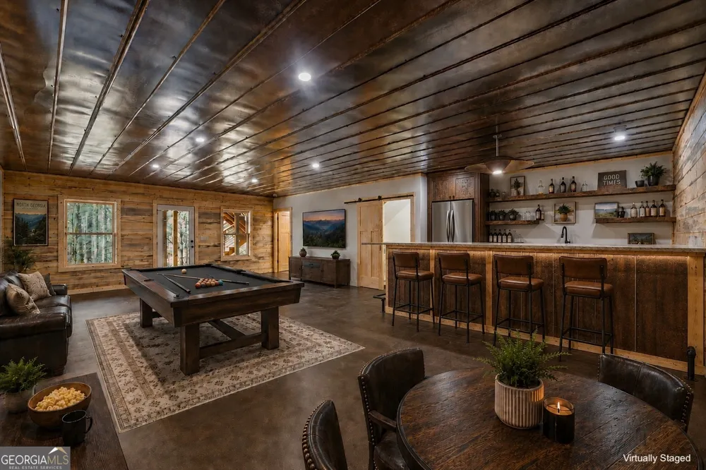 641 Bryant Farm LN Ellijay, GA 30540