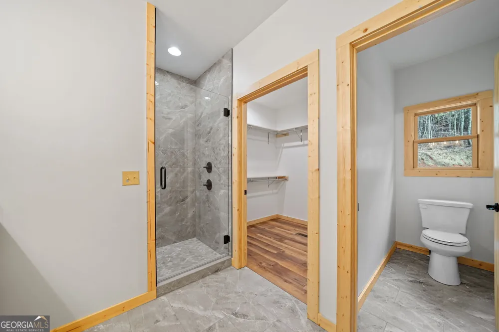 641 Bryant Farm LN Ellijay, GA 30540
