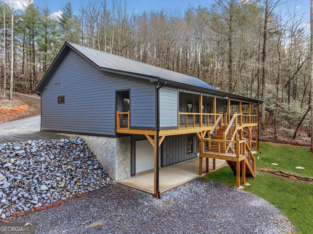 641 Bryant Farm LN Ellijay, GA 30540