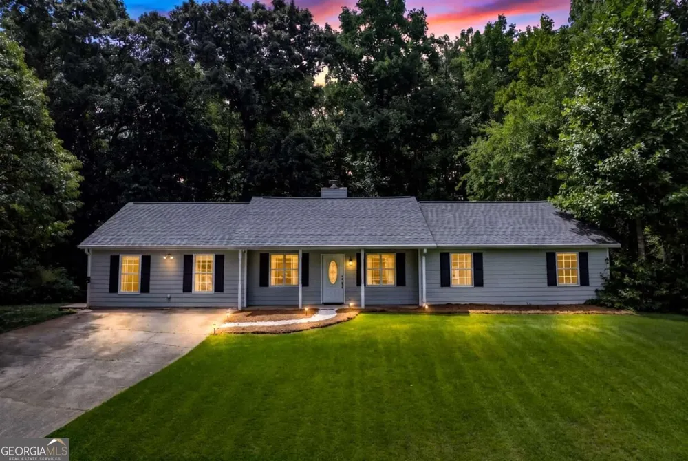 1599 Jockey CT Auburn, GA 30011