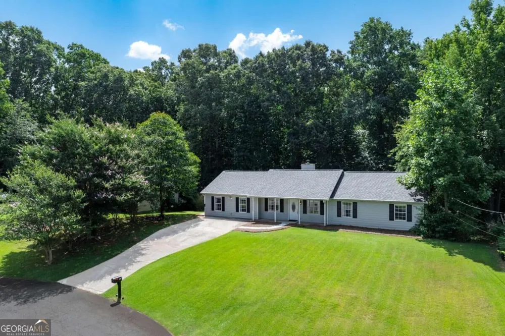 1599 Jockey CT Auburn, GA 30011