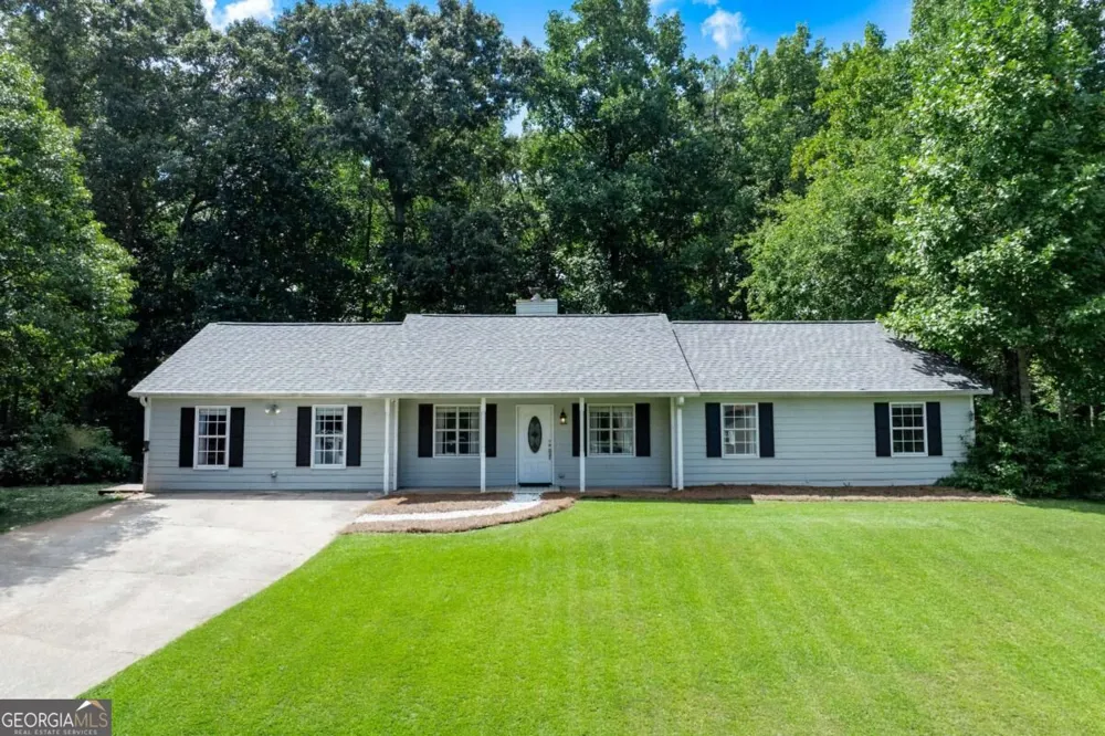 1599 Jockey CT Auburn, GA 30011